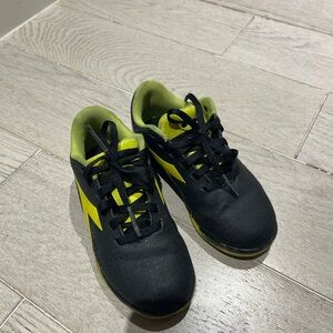 Diadora Kids Black and Neon Yellow Sneakers